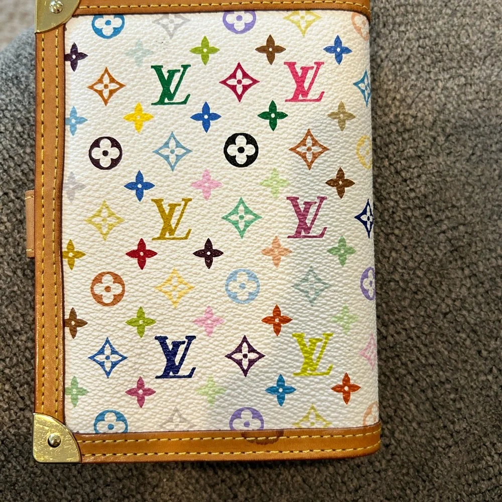 (SOLD) Louis Vuitton Monogram Multicolor Small Ring Agenda - Picture 2 of 12